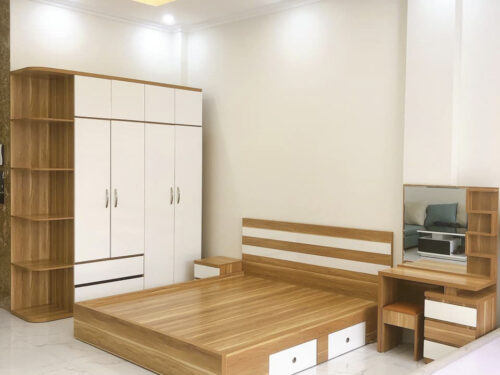 "Phân Loại Gỗ Công Nghiệp: Đặc Điểm, Ứng Dụng và Lợi Ích Của Gỗ CN"